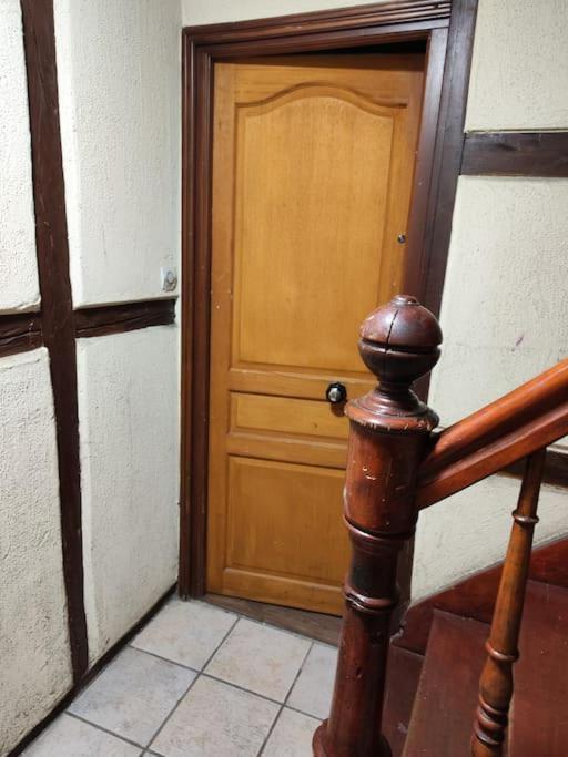 Comfortable T2 Apartment In Neudorf, สตราสบูร์ก ภายนอก รูปภาพ