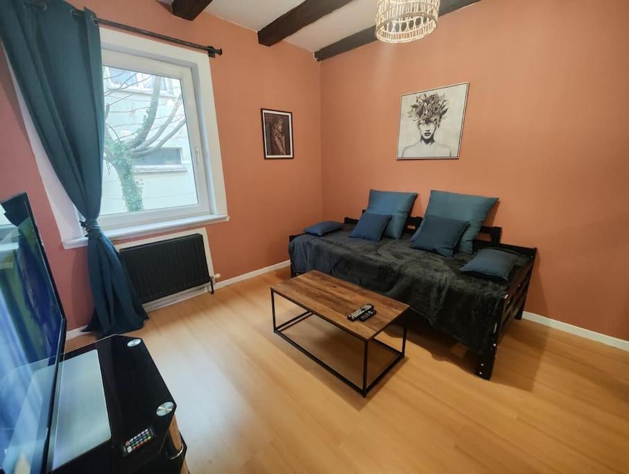 Comfortable T2 Apartment In Neudorf, สตราสบูร์ก ภายนอก รูปภาพ